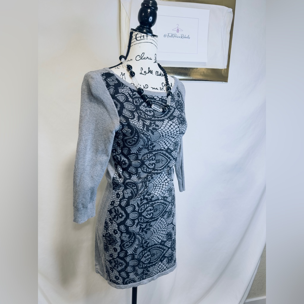 White House Black Market Indie Sleeze Gray And Black Lace Dress